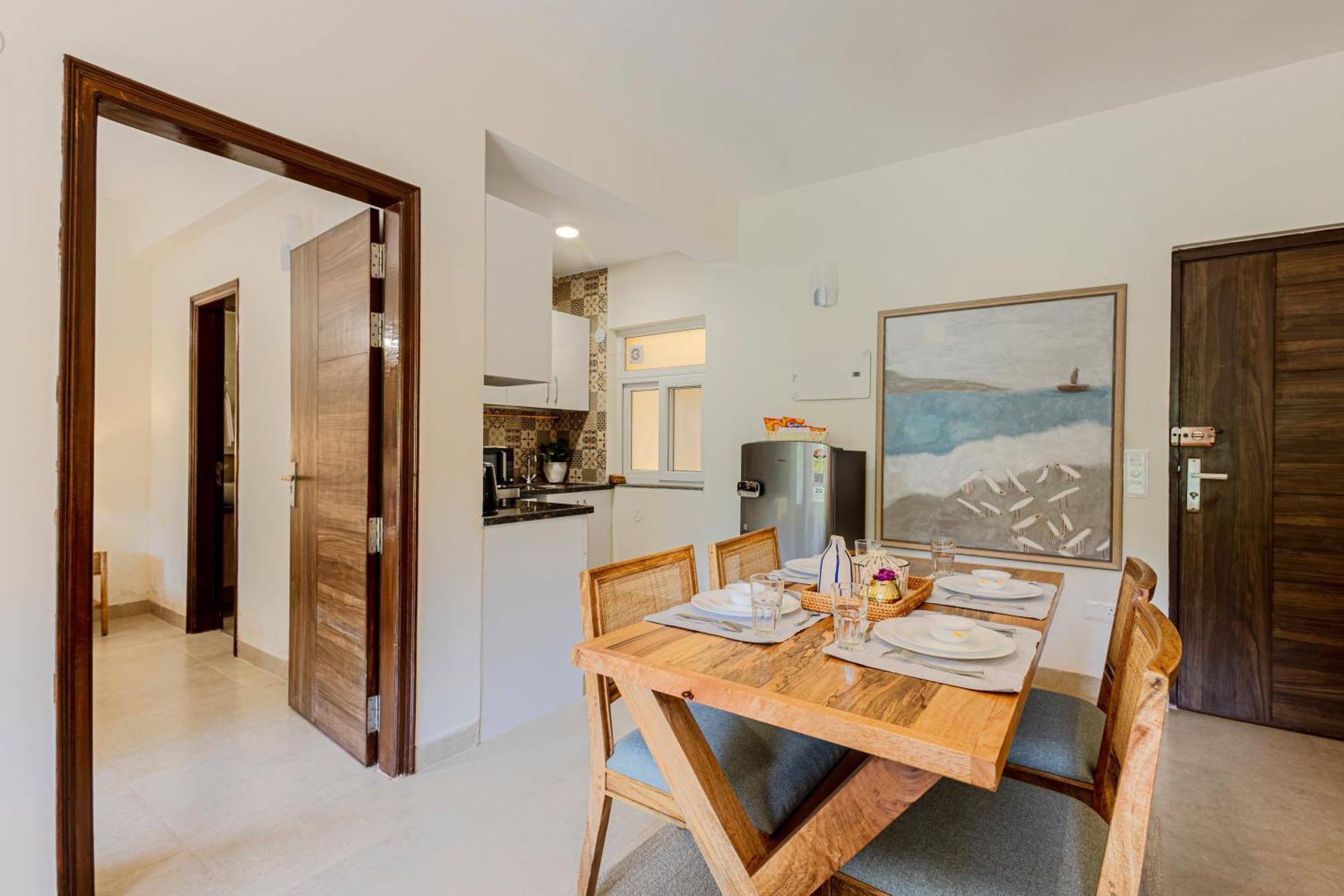 Alaya Stays 1 Bhk With Balcony & Pool - Veera Marina Candolim Exterior photo