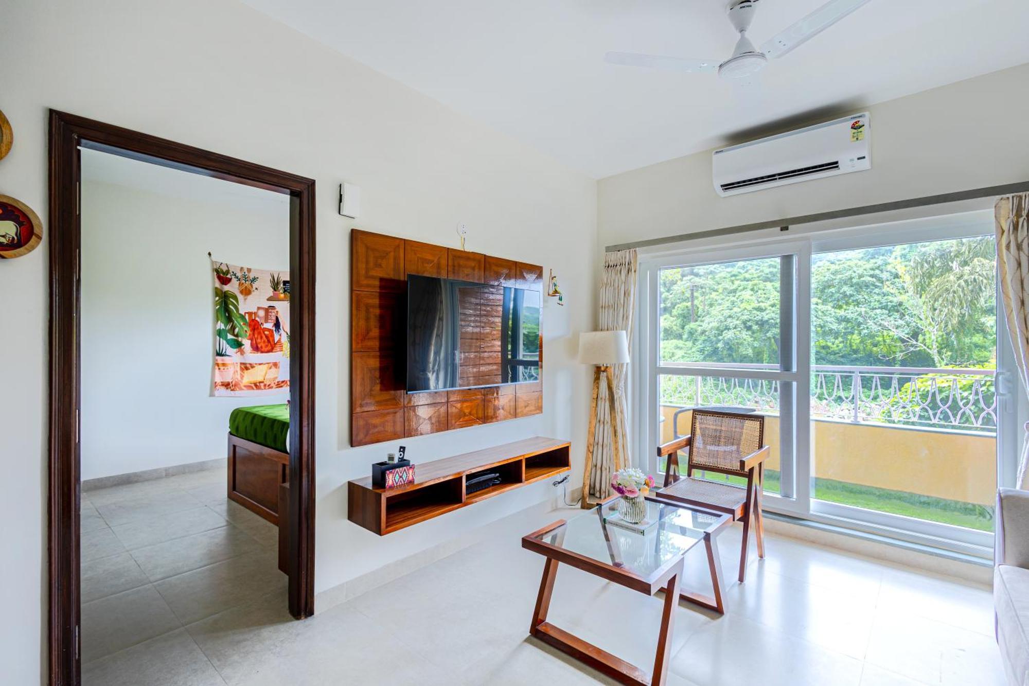 Alaya Stays 1 Bhk With Balcony & Pool - Veera Marina Candolim Exterior photo