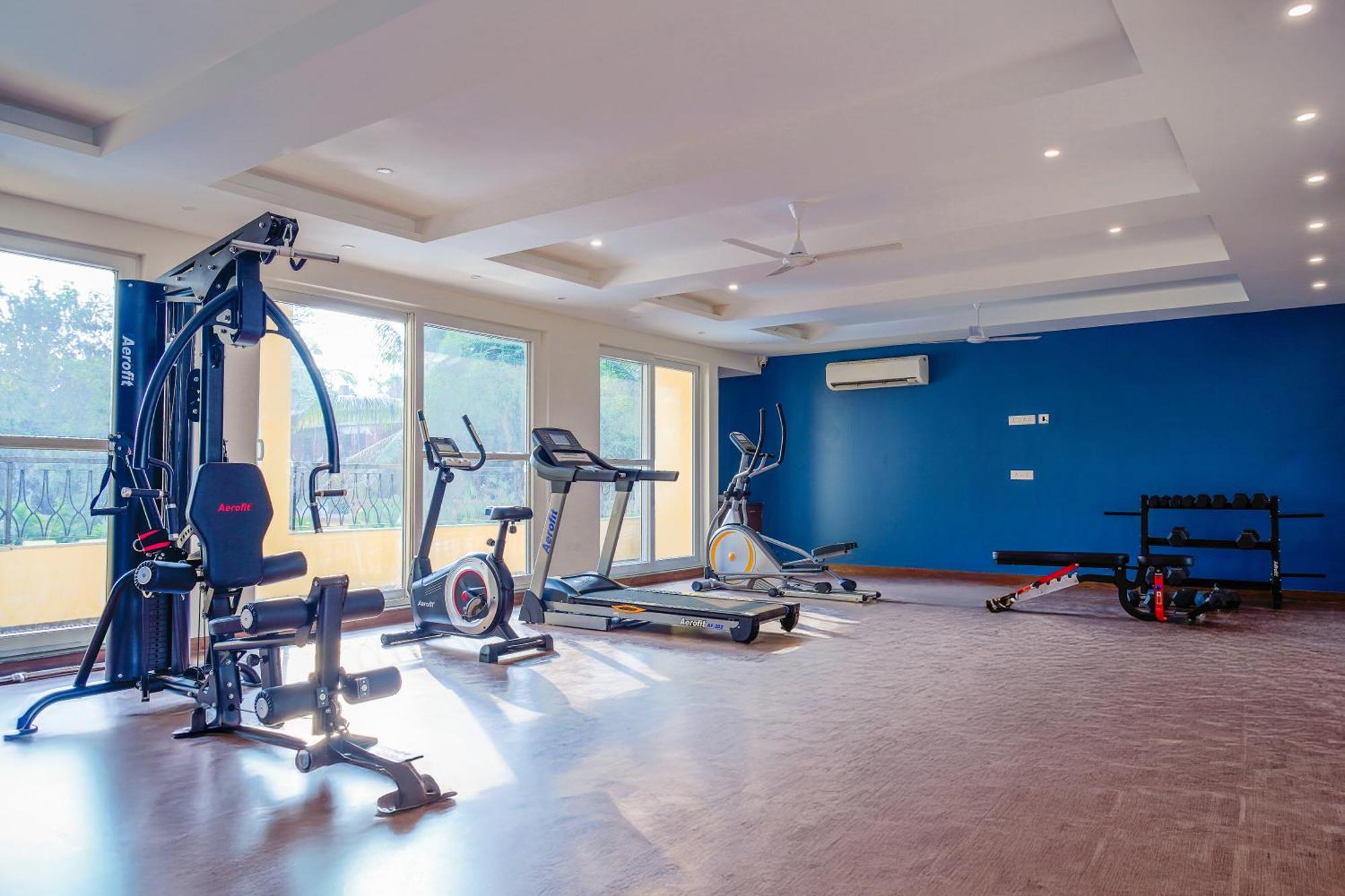 Alaya Stays 1 Bhk With Balcony & Pool - Veera Marina Candolim Exterior photo